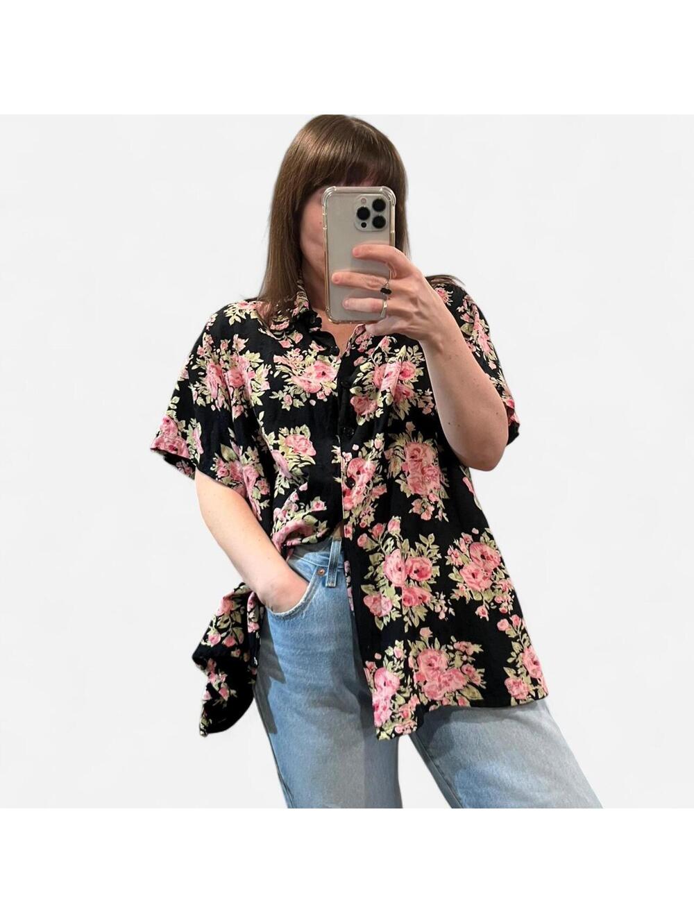 Vintage 90’s Floral Button Up Blouse